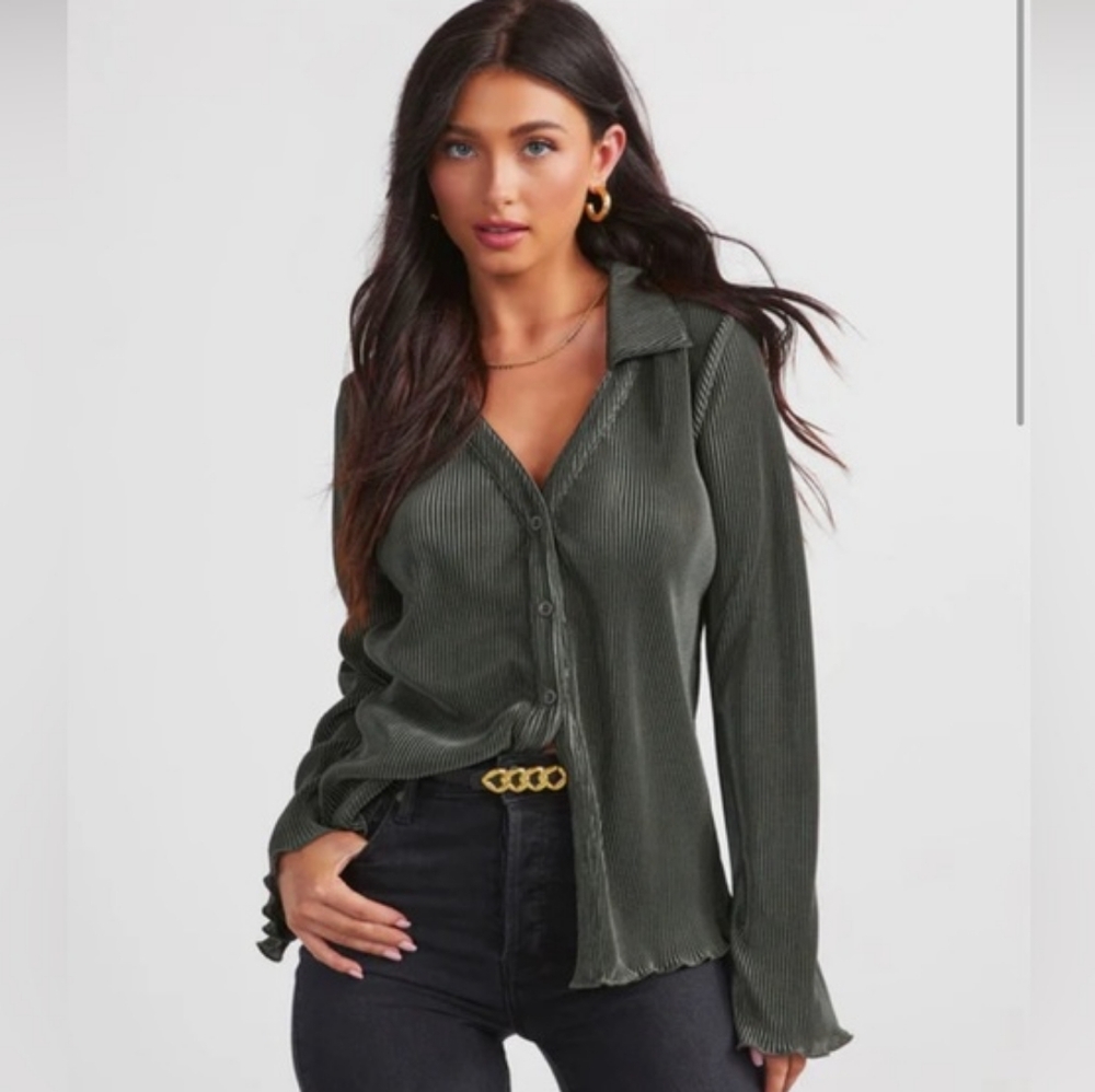 Le Lis Green Plisse Button-Up Blouse Sz XL